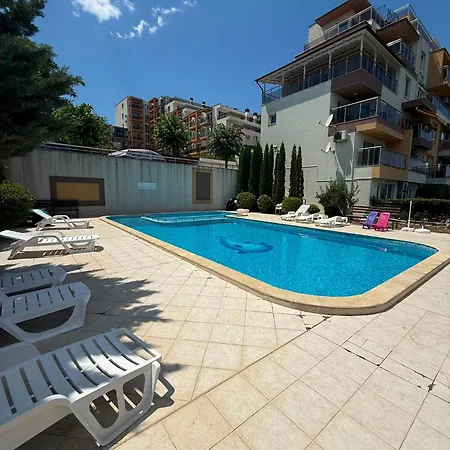 Sea View Byla *