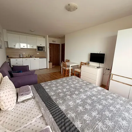 Apartman Sea View Byla *